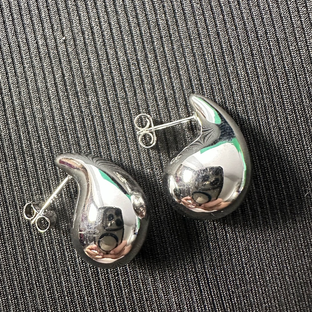 Teardrop earrings - Picture 1 of 2